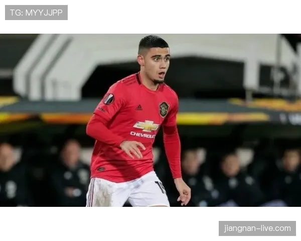 夸雷斯马与贝莱林边锋触球分布为何呈现分散趋势？